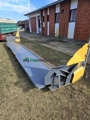 Cosechadora de Cereal - New Holland - CX 860