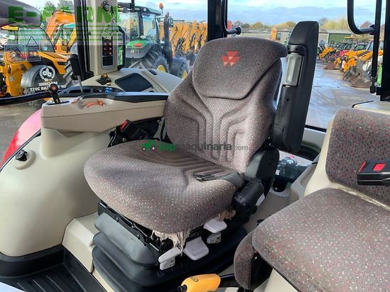 Tractor agrícola - Massey Ferguson - 6714s dyna6 tractor (st24943)