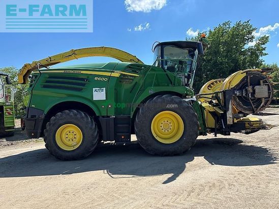 Cosechadora de Cereal - John Deere - 8600