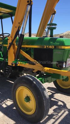 Tractor agrícola - John Deere - 3140 con pala