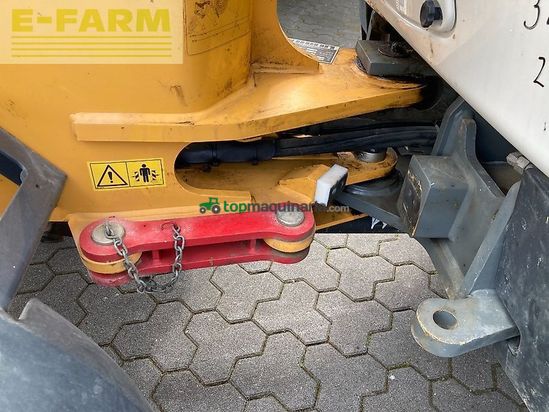 Minicargadora - Liebherr - 506 compact **jahresendralley**