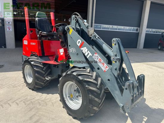 Minicargadora - Giant - d 335t
