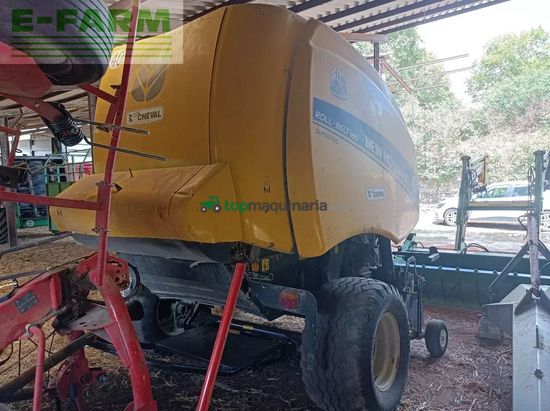 Empacadora gigant - New Holland - rb 180 superfeed
