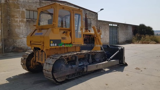 BULDOZER  KOMATSU  D65-8