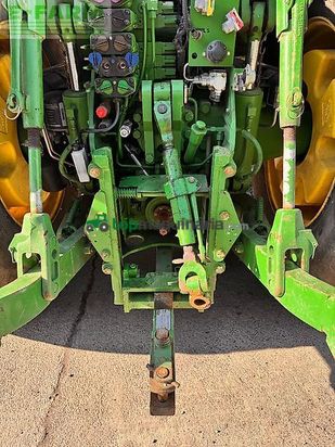 Tractor agrícola - John Deere - 8320r # e23