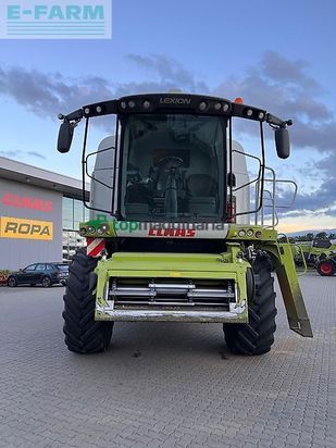 Cosechadora de Cereal - Claas - lexion 660 mit v600