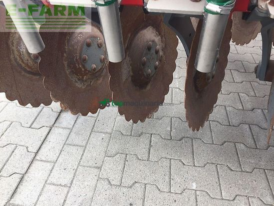 Grada de disco - Unia - ares xl 4,5 h