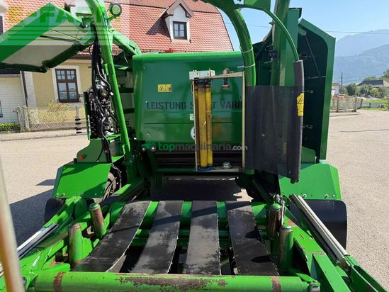 Empacadora gigant - John Deere - rundballenpresse 744