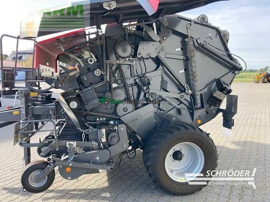 Empacadora gigant - Massey Ferguson - 4160 v xtra - 13 ms -