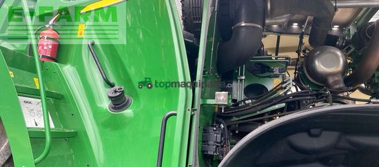 Cosechadora de Cereal - John Deere - 8300