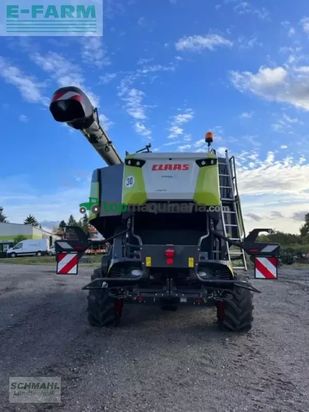 Cosechadora de Cereal - Claas - trion 730tt