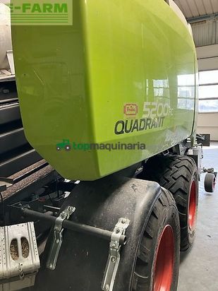 Empacadora gigant - Claas - quadrant 5200 fc tandem