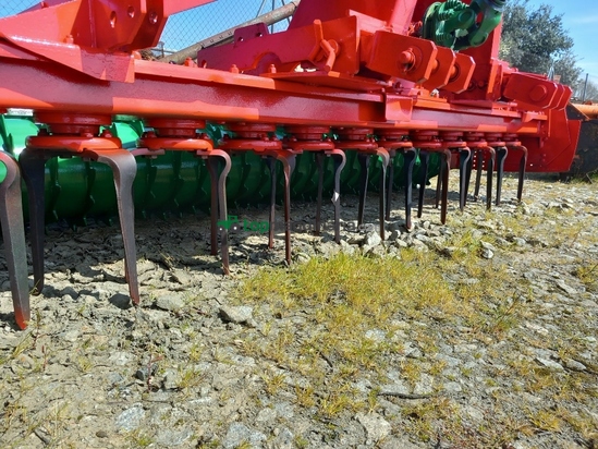 Grada rotativa - Kverneland - 3 metros