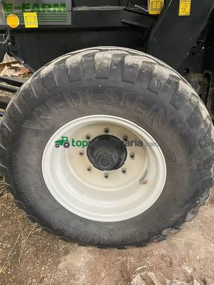 Empacadora gigant - New Holland - roll belt 180 super feed
