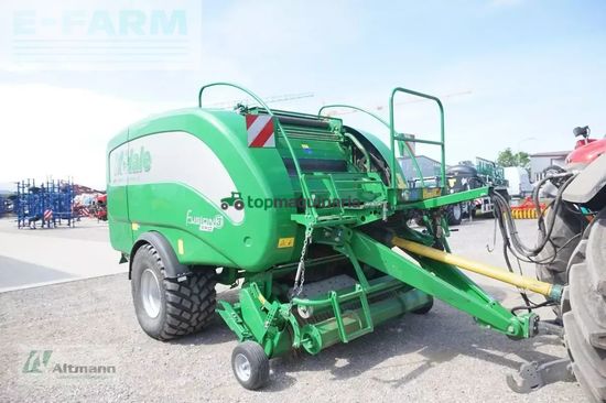 Empacadora gigant - McHale - fusion 3 pro