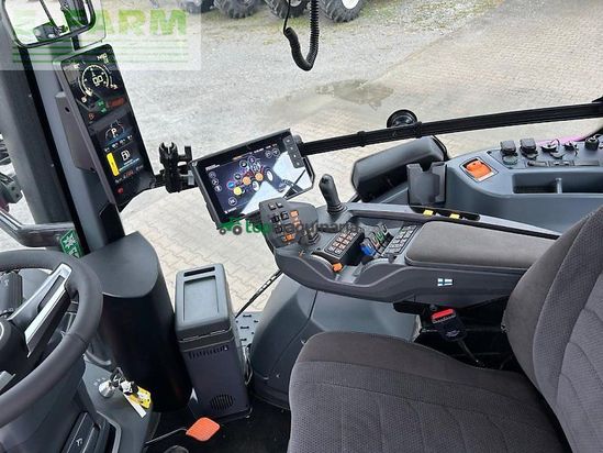 Tractor agrícola - Valtra - t 235 d gl fl tw