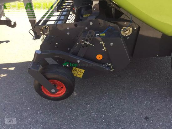 Empacadora gigant - Claas - rollant 520 rc
