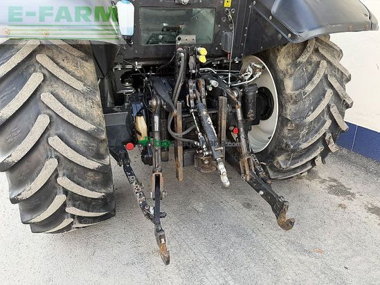 Tractor agrícola - Valtra - n 82 hi-tech