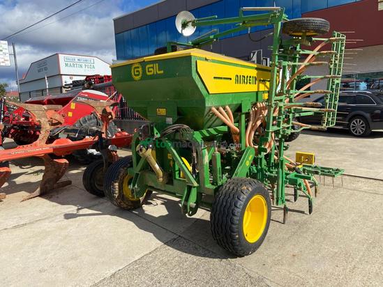 Sembradora directa - Gil - AIRSEM