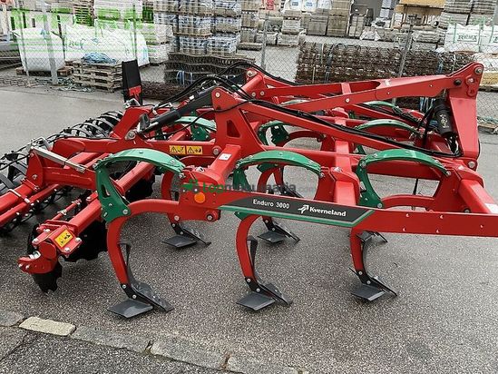 Cultivador - Kverneland - enduro 3000