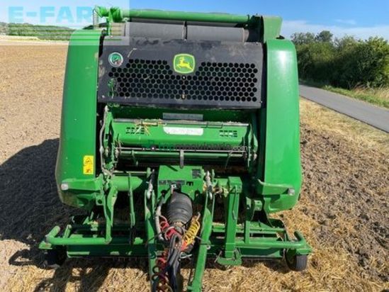 Empacadora gigant - John Deere - 990
