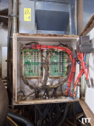 · Cosechadora arrastrada olivos  Pellenc - 	CV 45 OLIVES’LINE.