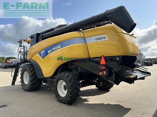Cosechadora de Cereal - New Holland - cx 8070