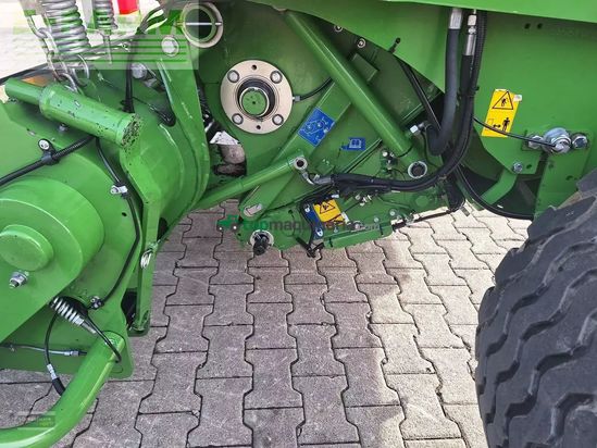 Empacadora gigant - Krone - comprima v 150 xc plus 26 messer