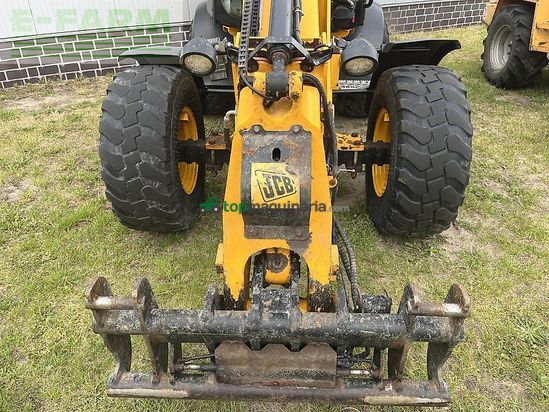 Telescopica - JCB - tm 220 agri