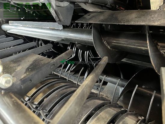 Empacadora gigant - Case IH - rb 455