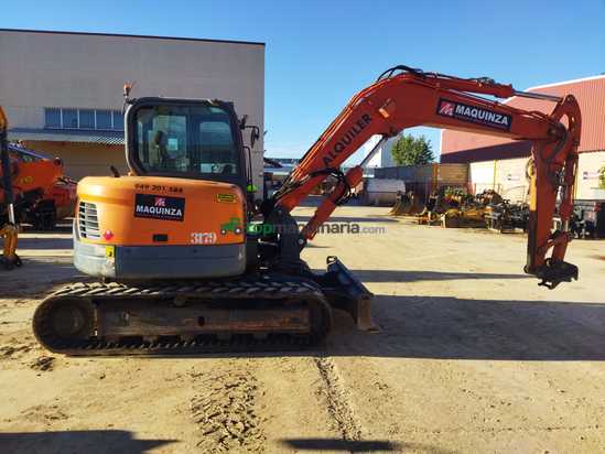 Miniexcavadora DOOSAN DX85R-3