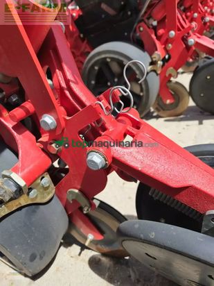 Sembradora monograno mecanica - Kverneland - optima v