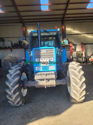 Tractor agrícola - Ebro - Kubota 8135