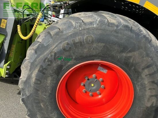 Cosechadora de Cereal - Claas - jaguar 940 4wd + orbis 600 sd