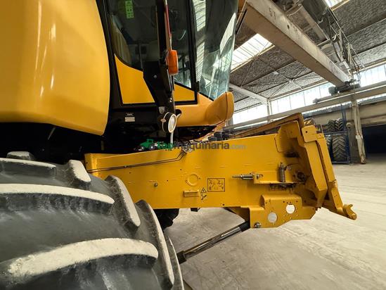 Cosechadora de Cereal - New Holland - CSX7070