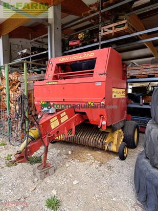 Empacadora gigant - New Holland - 640 b bale command