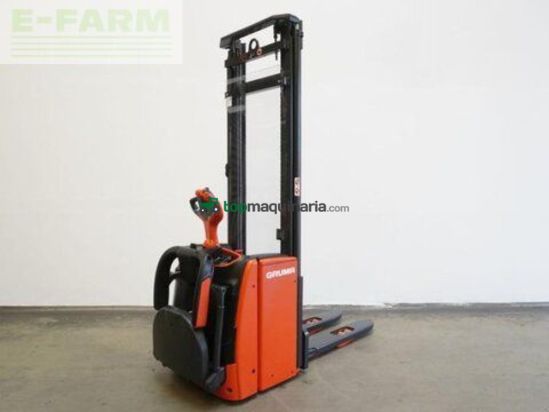 Elevadora - Linde - l 14 ap i 1173