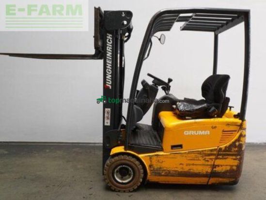 Elevadora - Jungheinrich - efg-df12,5
