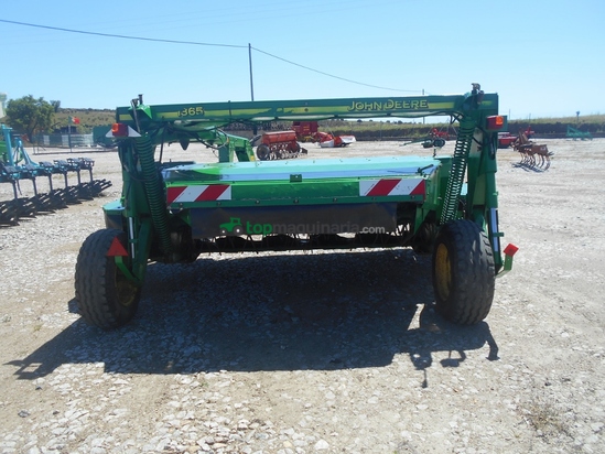 Segadora acondicionada - John Deere - 1365