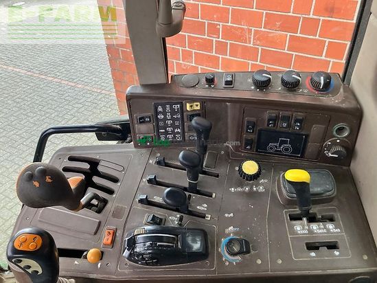 Tractor agrícola - John Deere - 6820