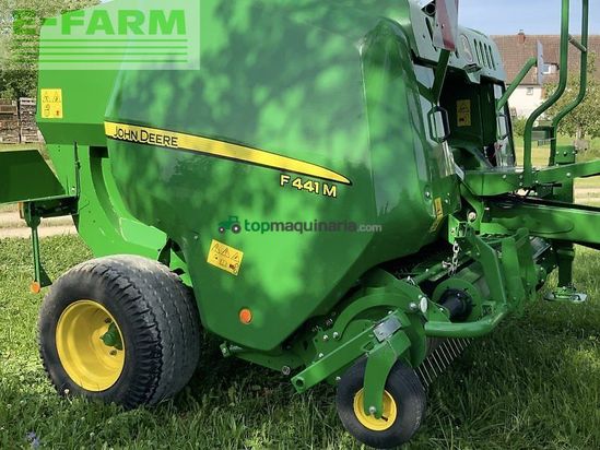 Empacadora gigant - John Deere - f441m