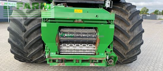 Cosechadora de Cereal - John Deere - 9700