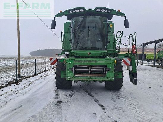 Cosechadora de Cereal - John Deere - t560
