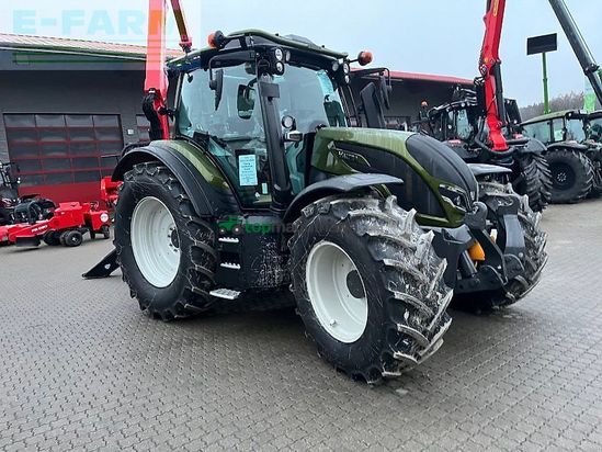 Tractor agrícola - Valtra - n175d forst mit rüfa