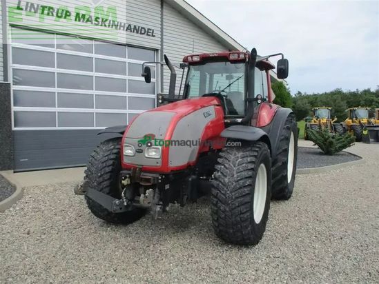 Tractor agrícola - Valtra - t190 med frontlift og affjedret foraksel