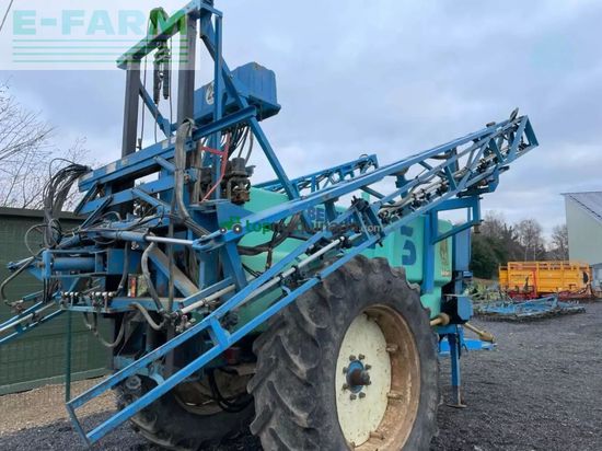 Atomizador -  - pulvérisateur traîné mach 32 berthoud