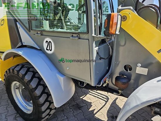 Minicargadora - kramer - 750