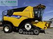 Cosechadora de Cereal - New Holland - cr 8.90