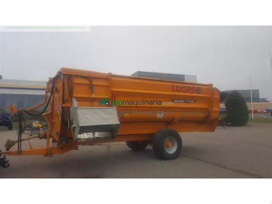Remolqu esparcidor - Lucas - qualimix-pro200a