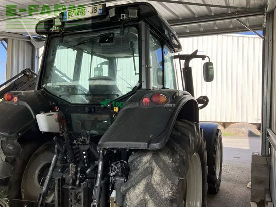 Tractor agrícola - Valtra - n123